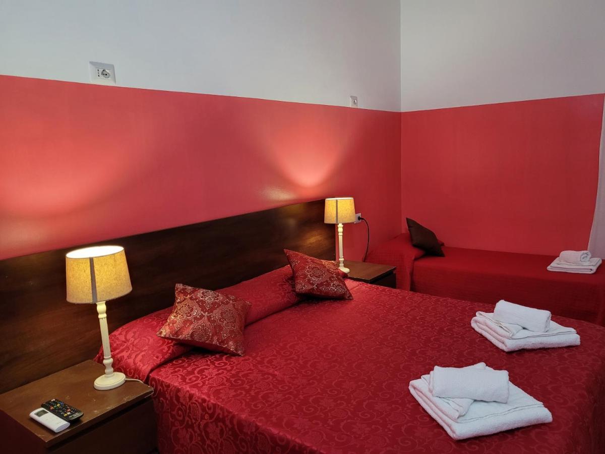 Hostal Relax On 247 *