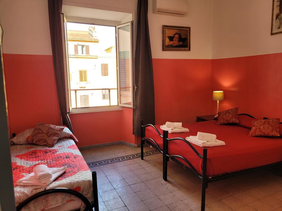 Hostal Relax On 247 *
