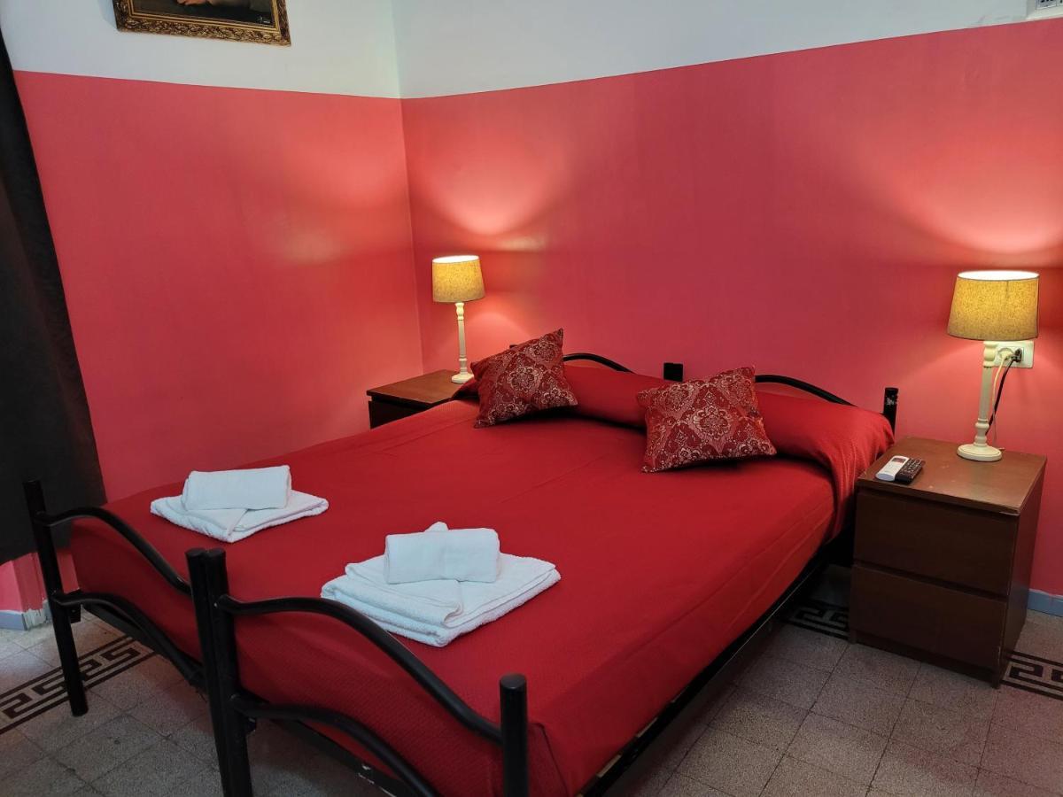 Relax On 247 Hostal *